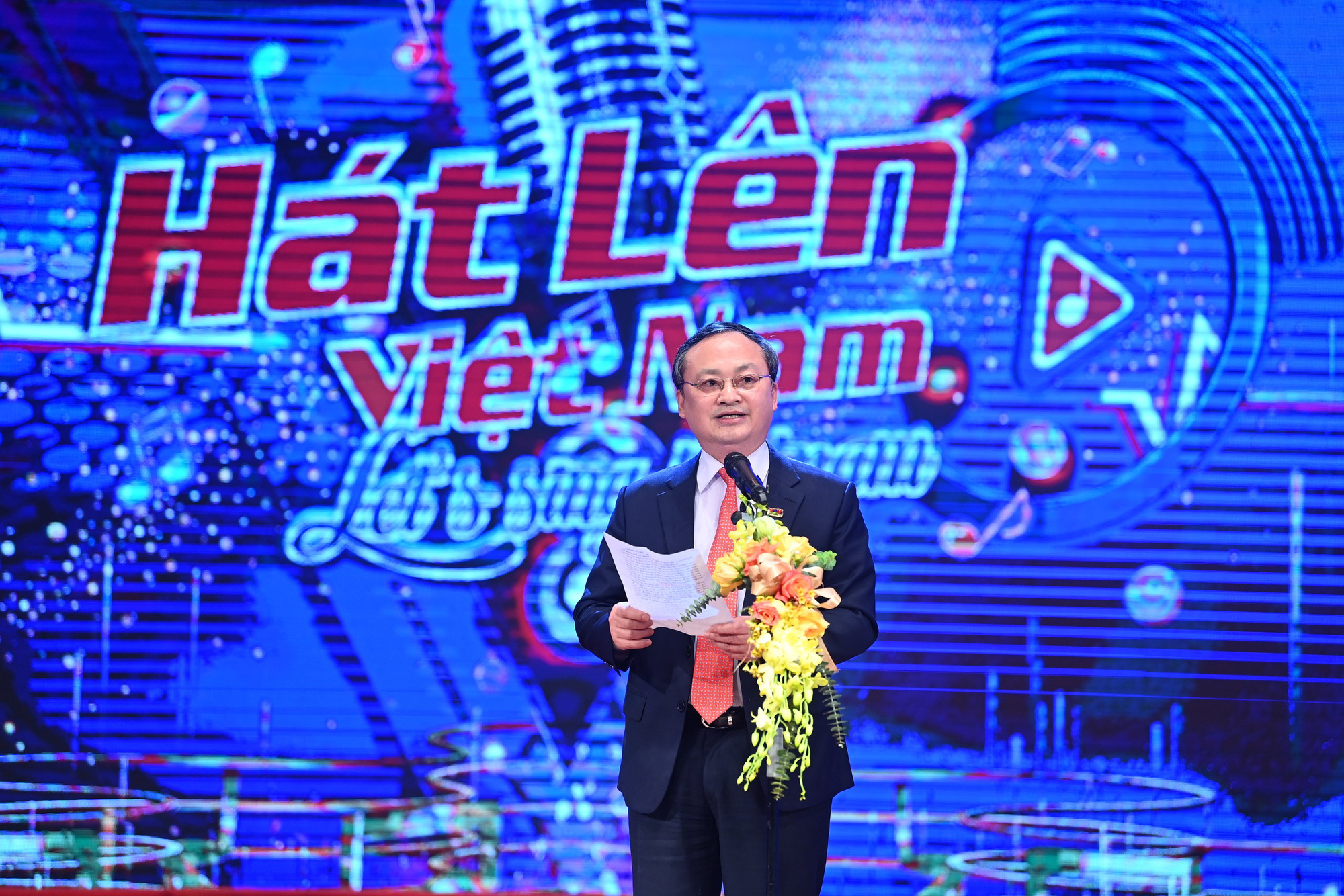 Nhạc sĩ người Mông Cổ đoạt giải Đặc biệt cuộc thi sáng tác ca khúc “Hát lên Việt Nam” - Ảnh 1.