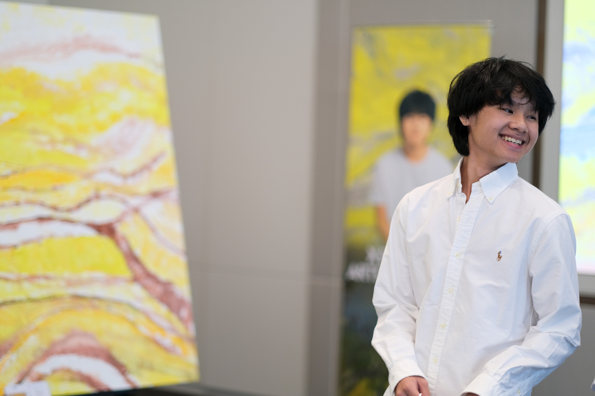 &quot;Thần đồng hội họa&quot; Xèo Chu mang tranh triển lãm Ngày Quốc gia Việt Nam ở Dubai - Ảnh 14.