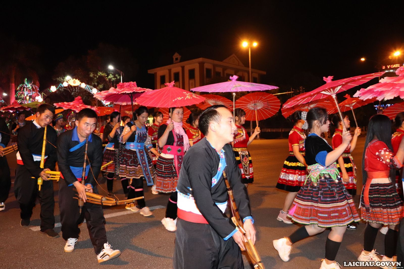 Ngày hội Văn hóa dân tộc Mông lần thứ III sẽ diễn ra từ ngày 24 - 26/12/2021 tại tỉnh Lai Châu - Ảnh 1.