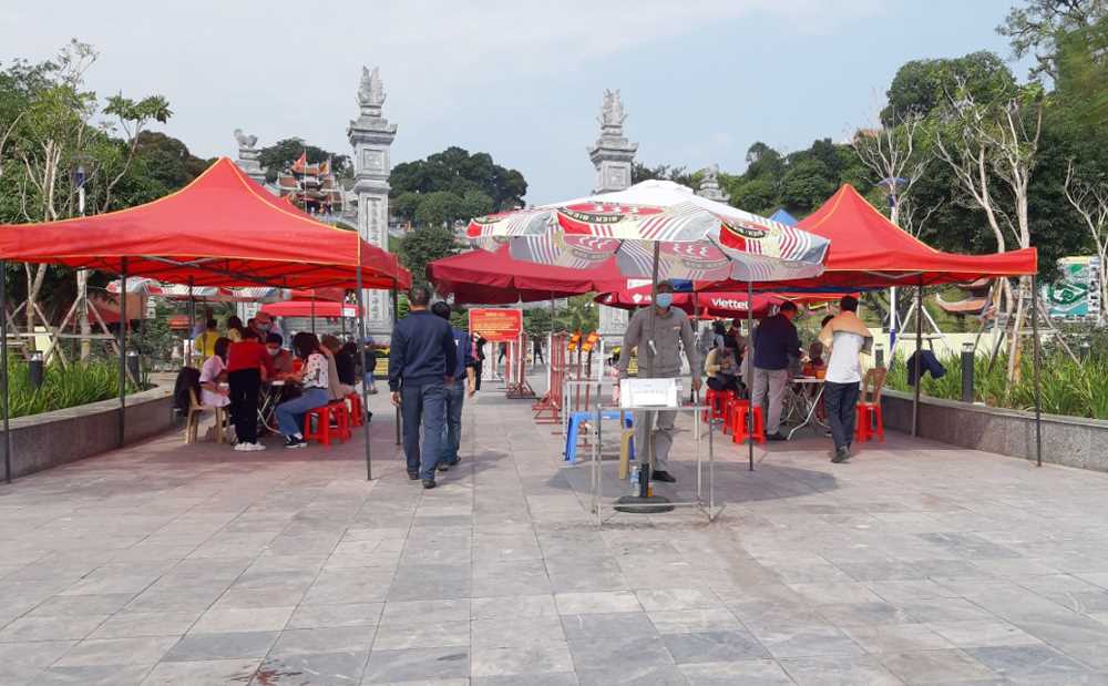 Quảng Ninh: Khai thác hiệu quả tiềm năng du lịch tâm linh - Ảnh 2.