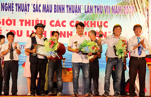 Cuộc thi &quot;Sắc màu Bình Thuận&quot; lần thứ VIII - Ảnh 1.