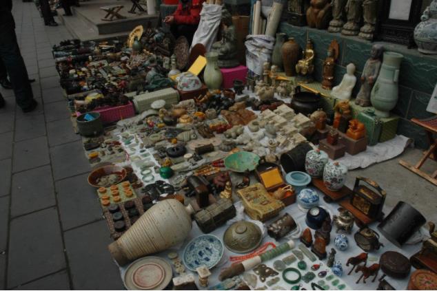 Bảo tàng Trung Quốc chi cả triệu NDT mua cổ vật, được chuyên gia đầu ngành kiểm định: Sự thật bẽ bàng khi cảnh sát vào cuộc! - Ảnh 1.