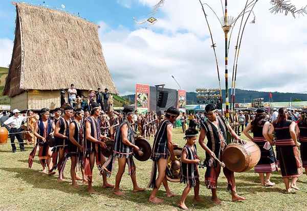 Ngày hội VHTTDL các dân tộc vùng Tây Nguyên sẽ diễn ra tại tỉnh Kon Tum - Ảnh 1.