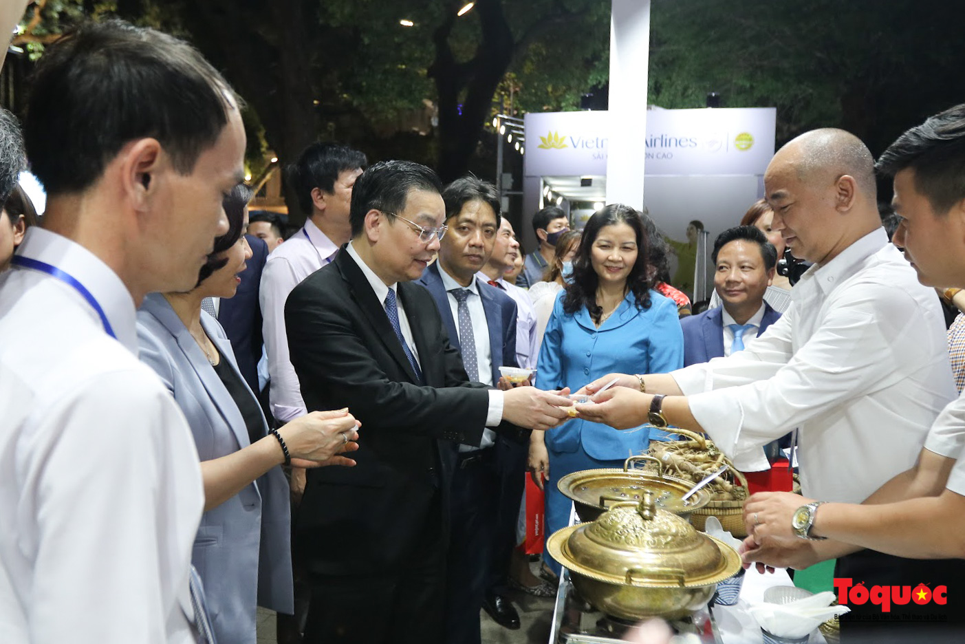 Khai mạc Lễ hội du lịch và văn hóa ẩm thực Hà Nội năm 2021 - Ảnh 5.