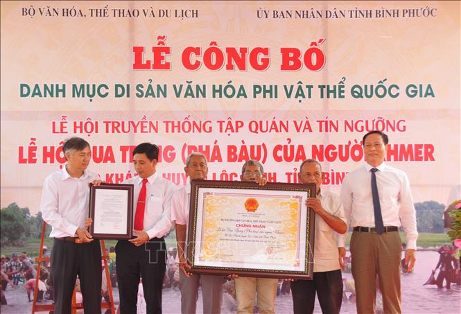 Bình Phước: Lễ hội Phá Bàu được công nhận là Di sản Văn hóa phi vật thể quốc gia - Ảnh 1.