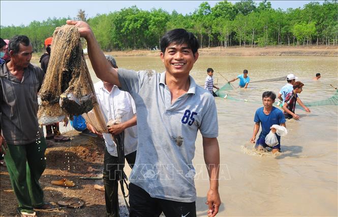 Bình Phước: Lễ hội Phá Bàu được công nhận là Di sản Văn hóa phi vật thể quốc gia - Ảnh 2.