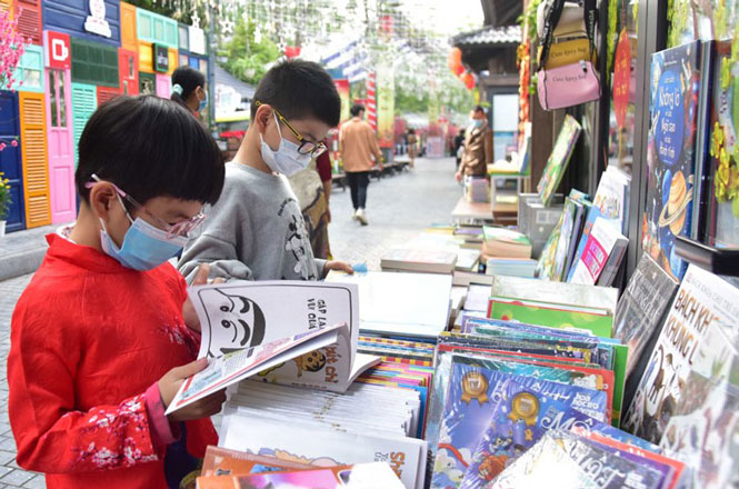 Hà Nội thành lập 10 thư viện, tủ sách cơ sở trong năm 2021 - Ảnh 1.