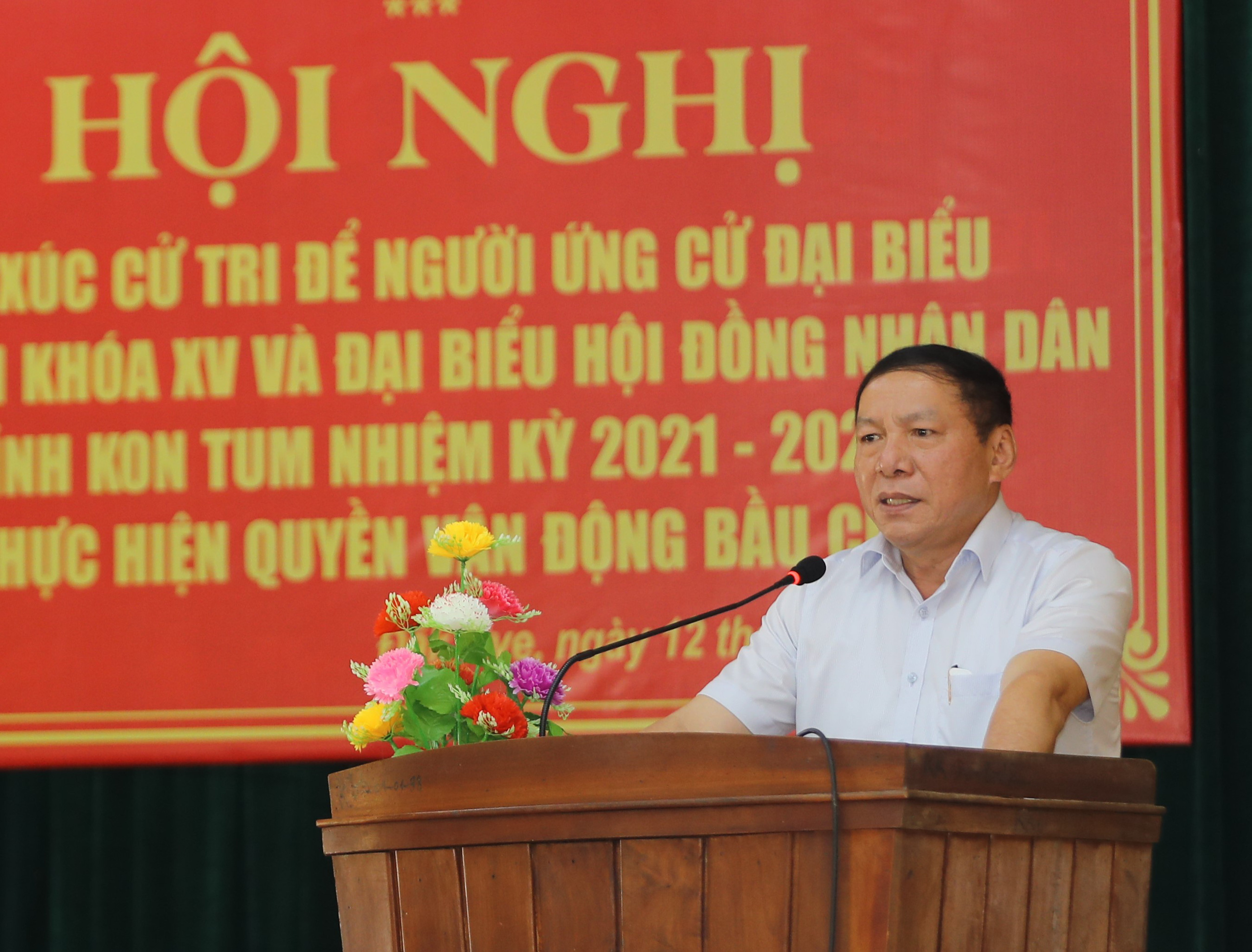 Cử tri tâm đắc thông điệp “Nói đi đôi với làm” của Bộ trưởng Nguyễn Văn Hùng - Ảnh 1.