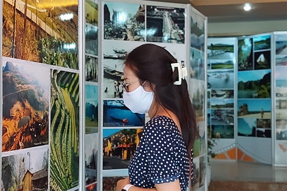Triển lãm 120 hình ảnh bối cảnh quay phim quảng bá du lịch Việt Nam - Ảnh 2.