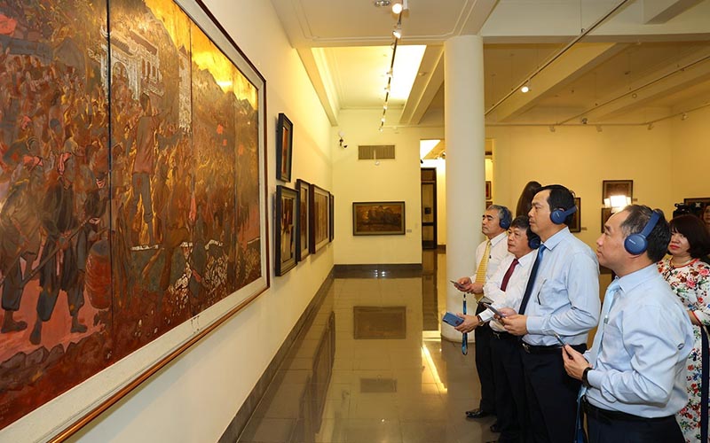Bảo tàng Mỹ thuật Việt Nam, 55 năm đồng hành cùng di sản mỹ thuật - Ảnh 1.