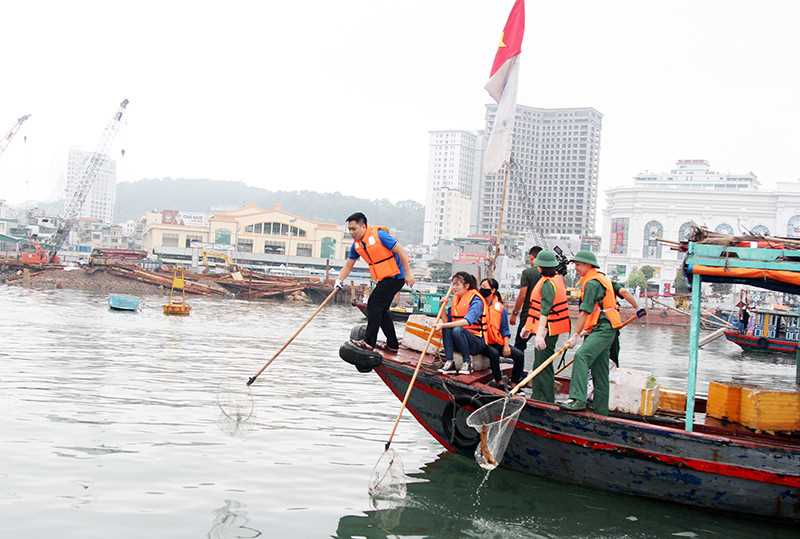 Quảng Ninh: Bảo vệ môi trường khu di tích, danh thắng - Ảnh 4.