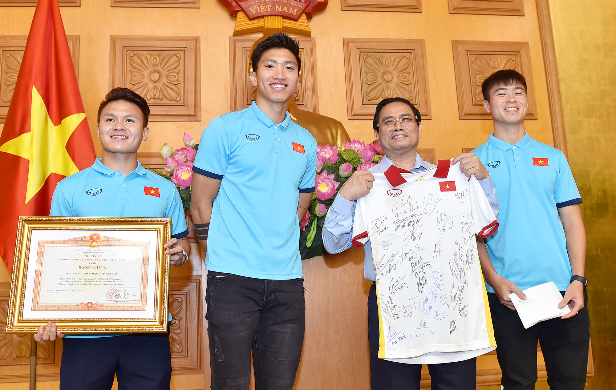 Thủ tướng: Tạo mọi điều kiện tốt nhất để đoàn thể thao Việt Nam thi đấu, thể hiện tài năng tại Olympic Tokyo - Ảnh 3.