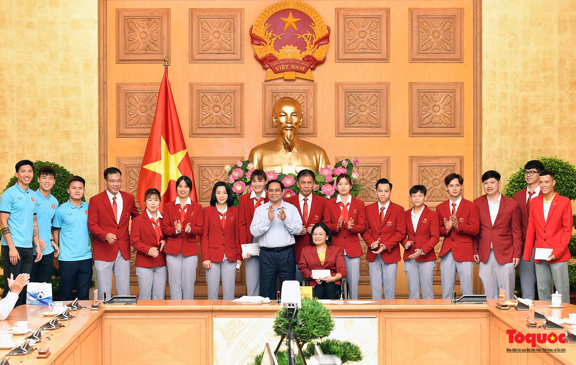 Chùm ảnh: Thủ tướng Phạm Minh Chính gặp mặt đoàn thể thao Việt Nam tham dự Olympic Tokyo 2020 - Ảnh 11.