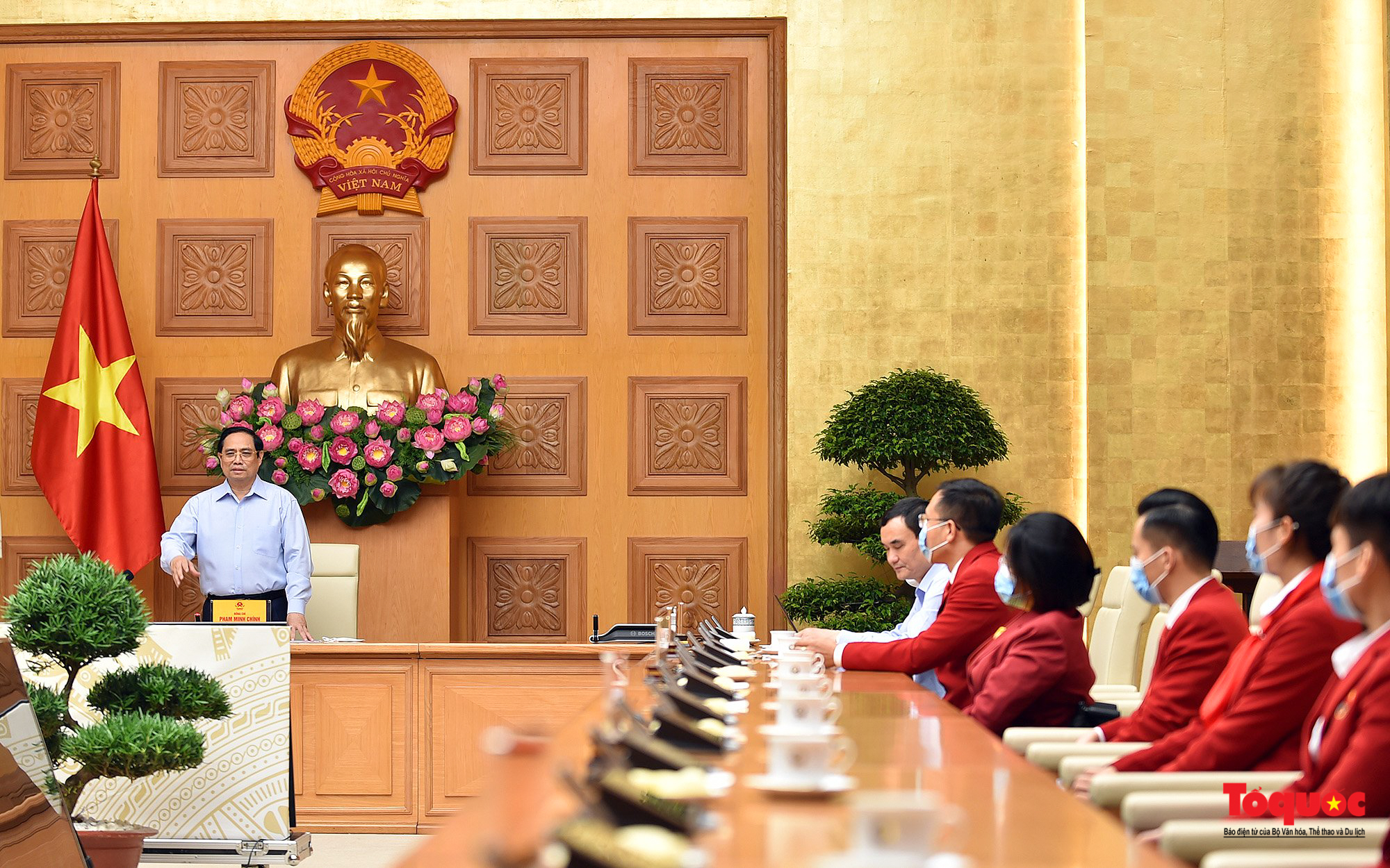 Chùm ảnh: Thủ tướng Phạm Minh Chính gặp mặt đoàn thể thao Việt Nam tham dự Olympic Tokyo 2020 - Ảnh 4.