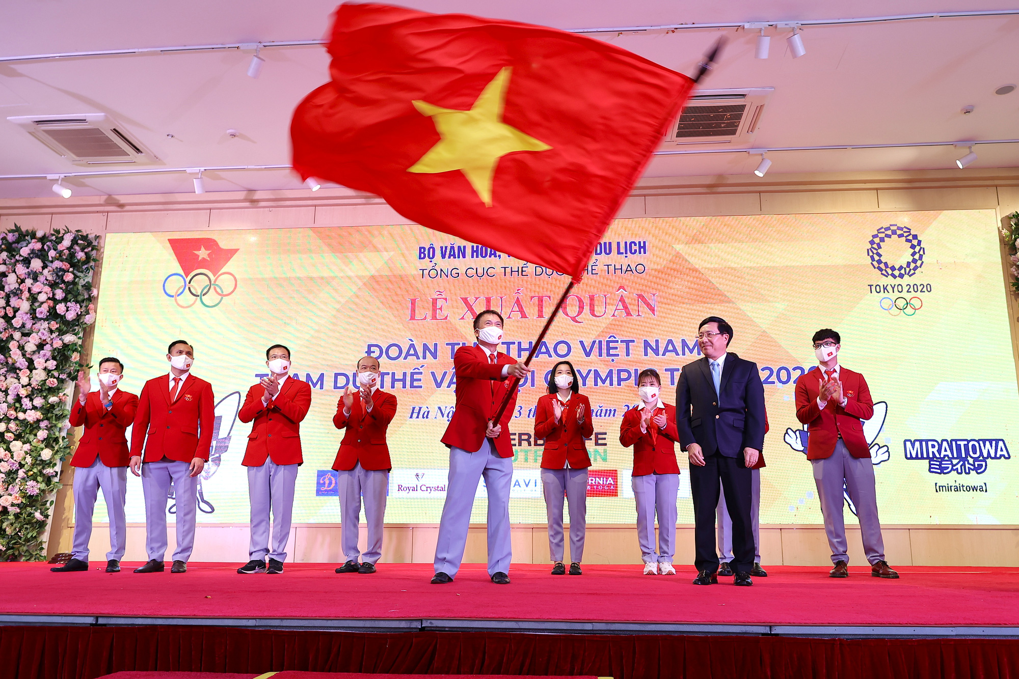 [Chùm ảnh] Lễ xuất quân Đoàn Thể thao Việt Nam tham dự Thế vận hội Olympic lần thứ XXXII