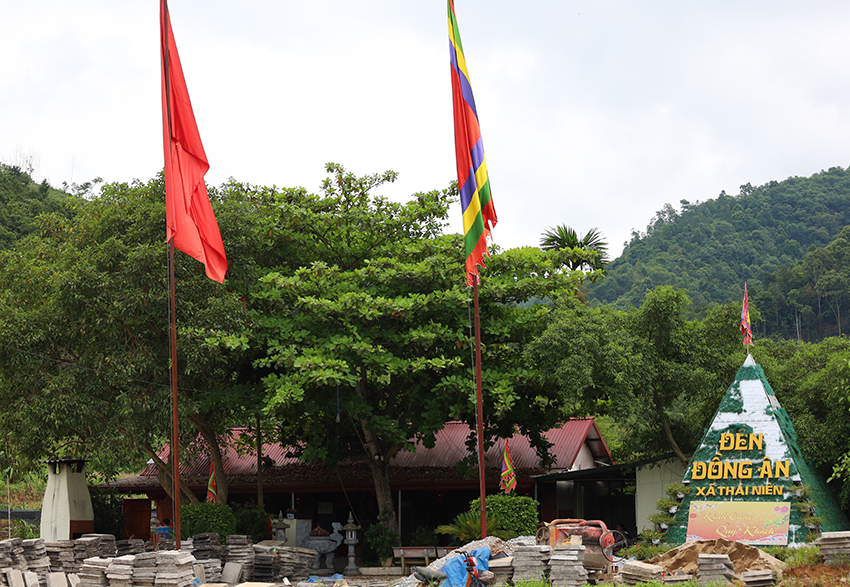 Lào Cai: Khảo sát tour du lịch tâm linh dọc sông Hồng - Ảnh 2.