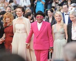Khai mạc LHP Cannes 2021: Dàn sao dự công chiếu nhạc kịch, Jodie Foster nhận Cành cọ vàng