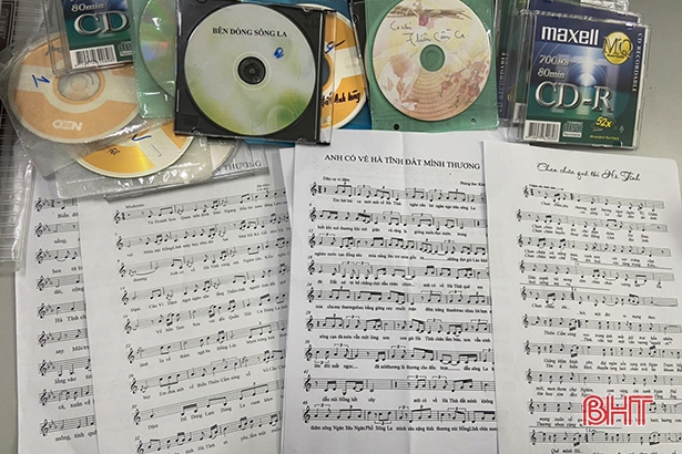 64 tác phẩm tham gia cuộc thi sáng tác ca khúc “190 năm đất và người Hà Tĩnh” - Ảnh 1.