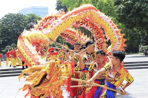 Hà Nội phát triển công nghiệp văn hóa từ “vốn” di sản - Ảnh 1.