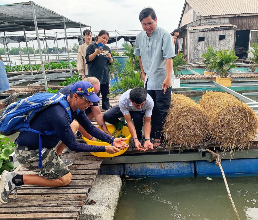 Du lịch tái sinh - Hướng đi mới, bền vững - Ảnh 1.