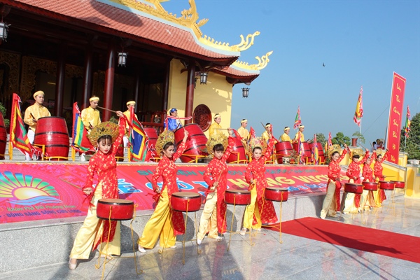 Kiên Giang phê duyệt Đề án mở rộng quy mô tổ chức Lễ Giỗ tổ Hùng Vương - Ảnh 2.