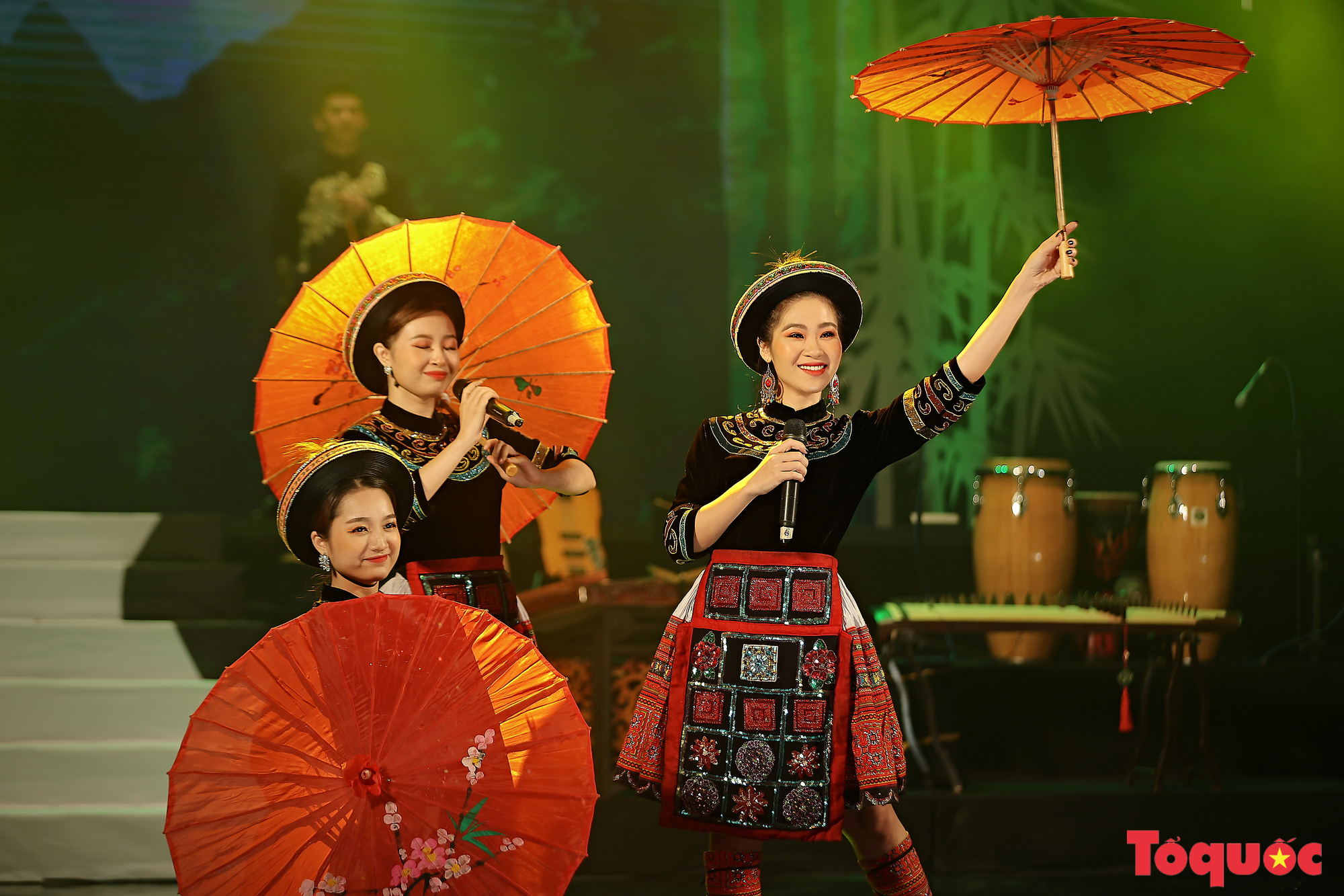 Chương trình “Giai điệu Việt”: Món quà nghệ thuật đặc sắc của cộng đồng các dân tộc Việt Nam - Ảnh 10.