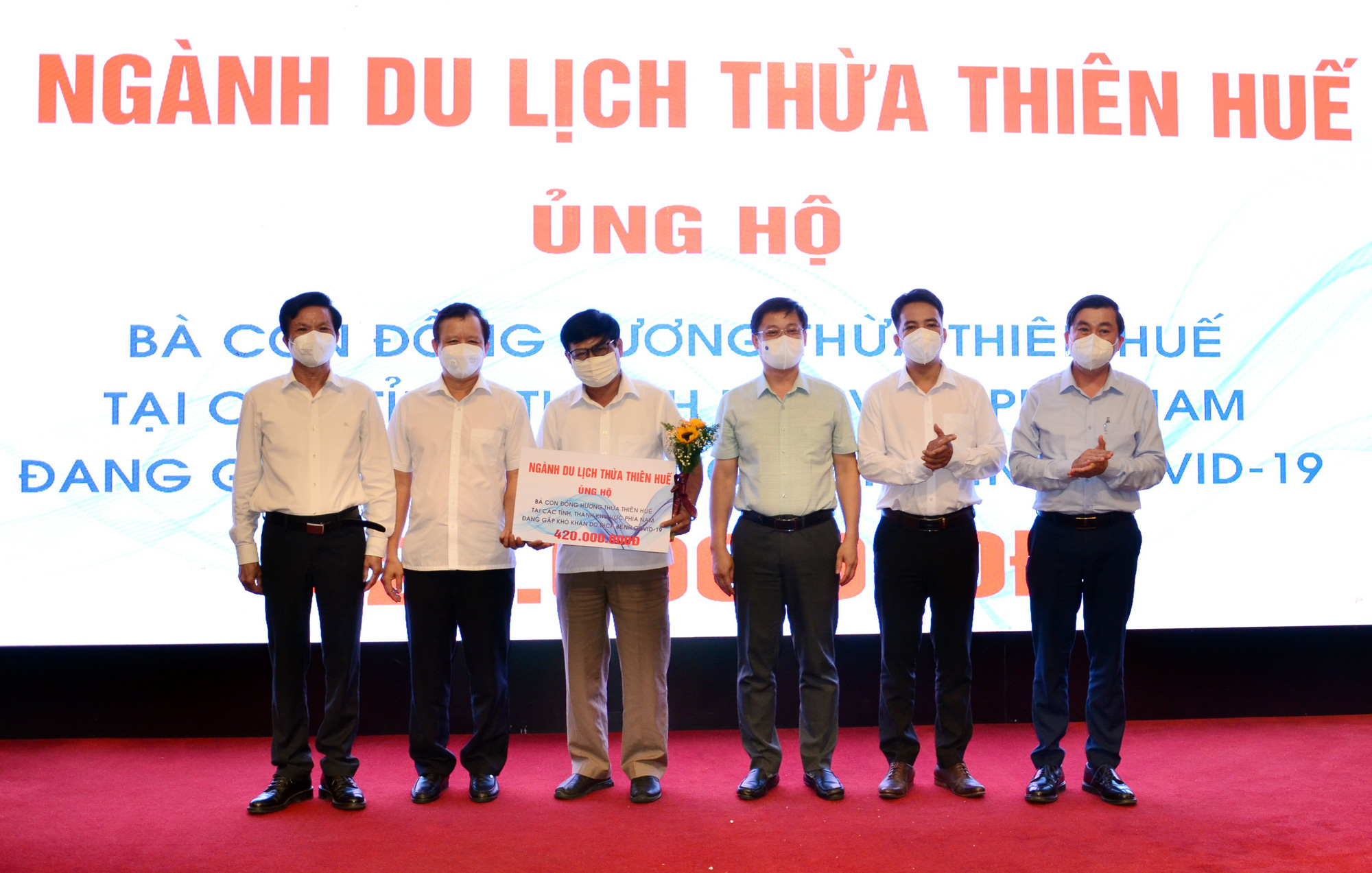 Ngành du lịch Thừa Thiên Huế phát động ủng hộ người dân khó khăn do dịch bệnh COVID-19 - Ảnh 1.