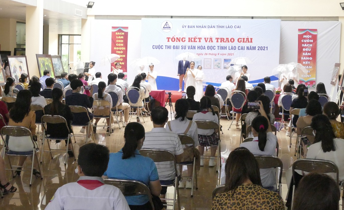 Trao giải Cuộc thi Đại sứ văn hóa đọc tỉnh Lào Cai năm 2021 - Ảnh 1.