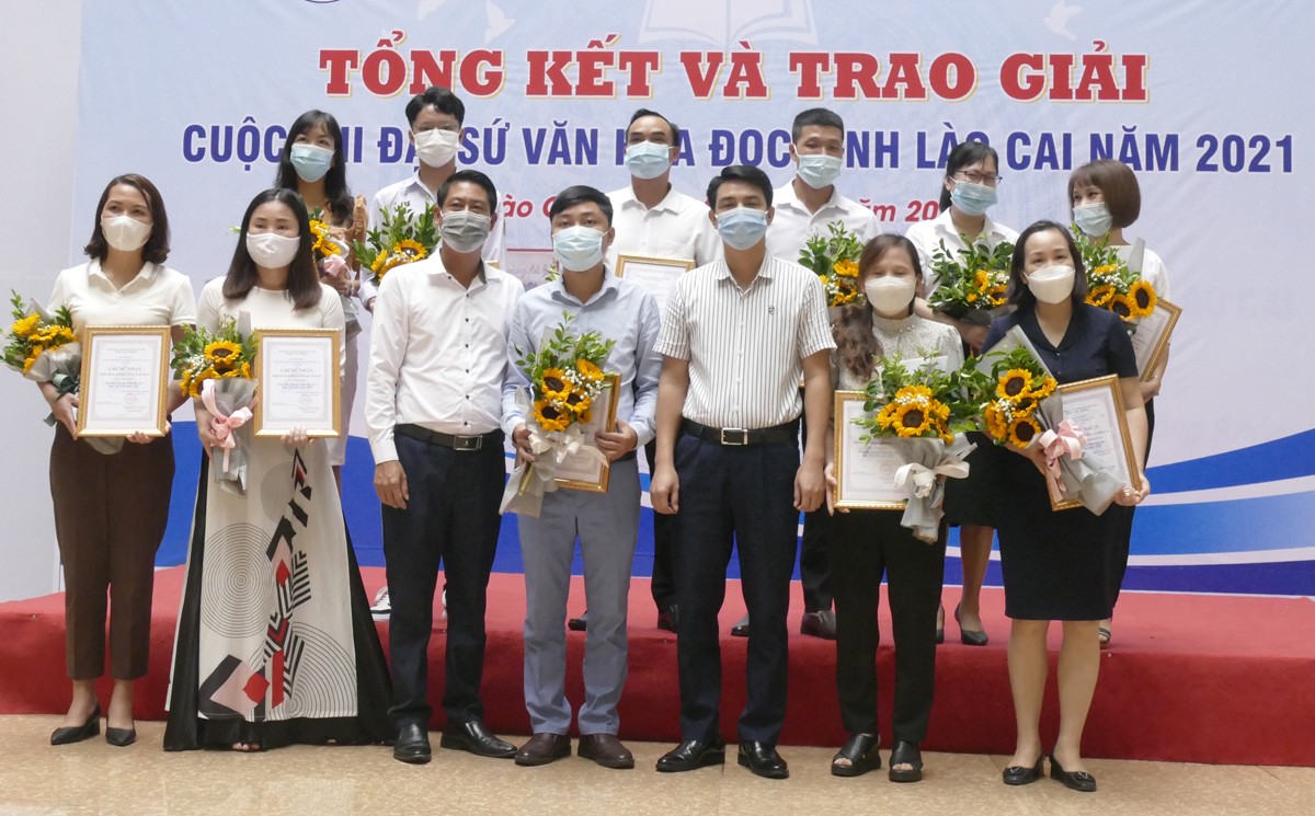 Trao giải Cuộc thi Đại sứ văn hóa đọc tỉnh Lào Cai năm 2021 - Ảnh 3.
