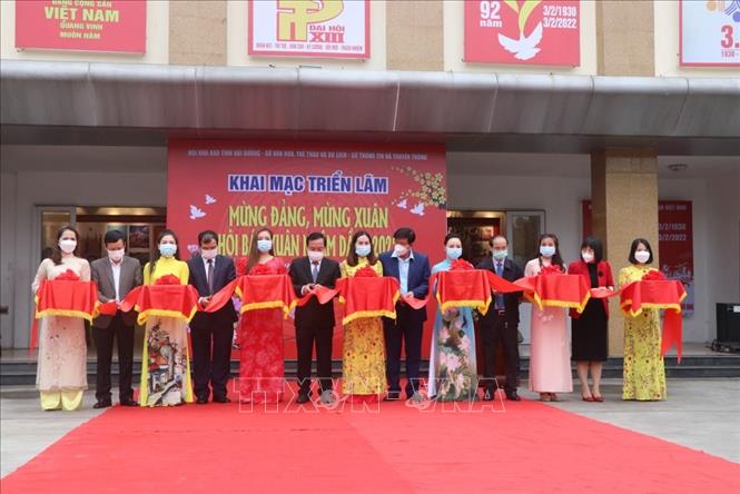 Triển lãm mừng Đảng, mừng Xuân và Hội báo Xuân Nhâm Dần 2022 tại tỉnh Hải Dương - Ảnh 1.