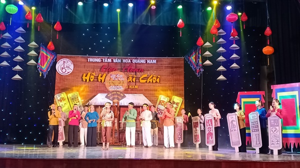 Liên hoan hô hát Bài chòi tỉnh Quảng Nam - Ảnh 2.
