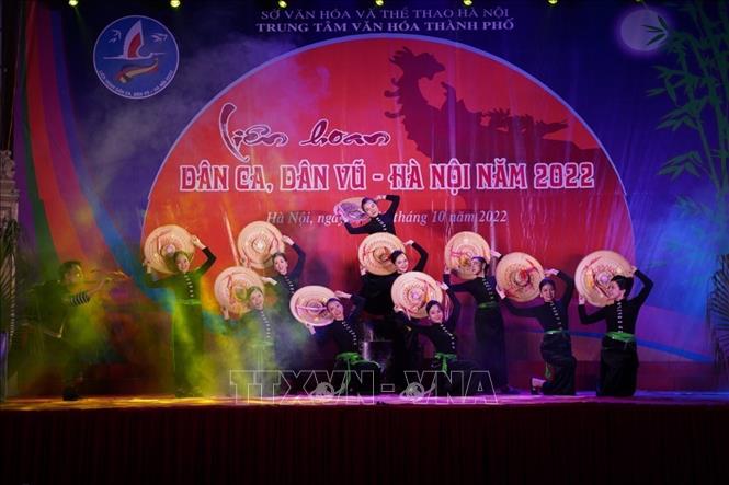 Liên hoan dân ca, dân vũ Hà Nội năm 2022 - Ảnh 4.