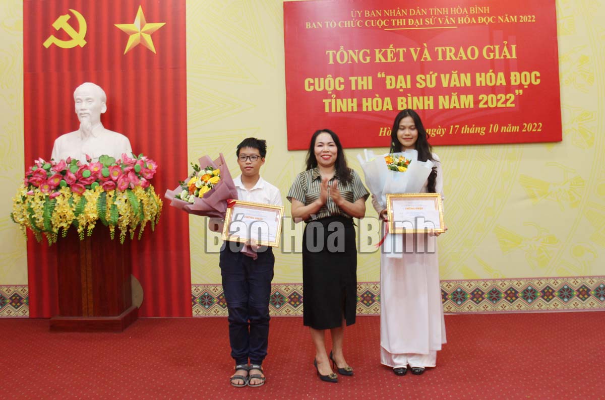 Tổng kết và trao giải cuộc thi Đại sứ văn hóa đọc tỉnh Hòa Bình năm 2022 - Ảnh 1.