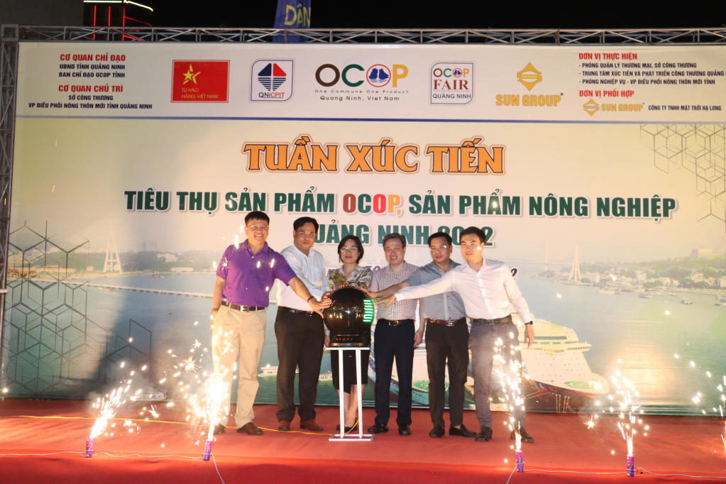 Quảng Ninh: Phát triển sản phẩm OCOP gắn với du lịch - Ảnh 2.