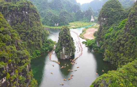 Ninh Bình đánh thức di sản để phát triển du lịch - Ảnh 1.