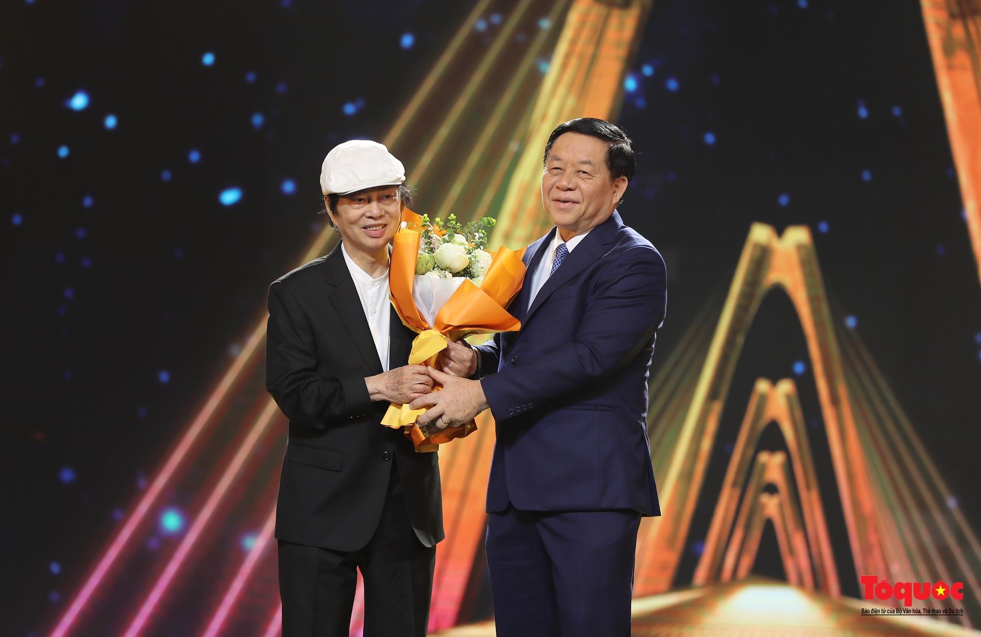 Chùm ảnh: Khai mạc Liên hoan phim quốc tế Hà Nội lần thứ VI-2022 - Ảnh 6.