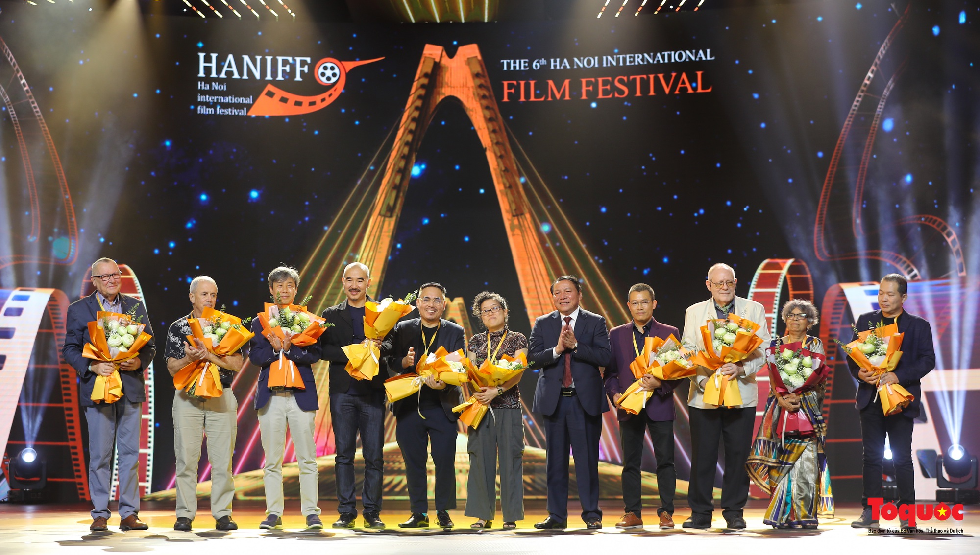 Chùm ảnh: Khai mạc Liên hoan phim quốc tế Hà Nội lần thứ VI-2022 - Ảnh 7.