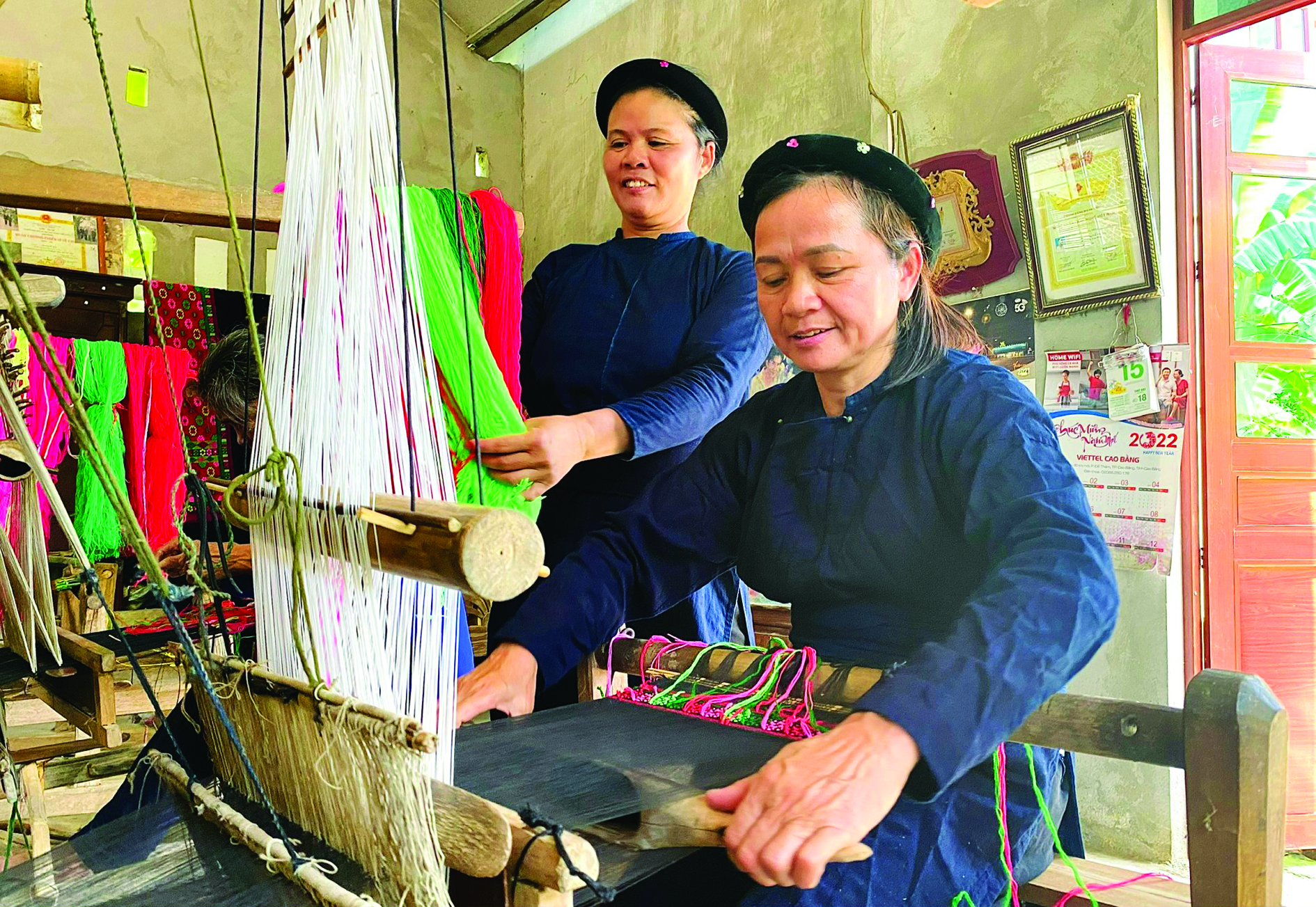Cao Bằng: Phát triển nghề thủ công truyền thống gắn với du lịch bền vững - Ảnh 1.