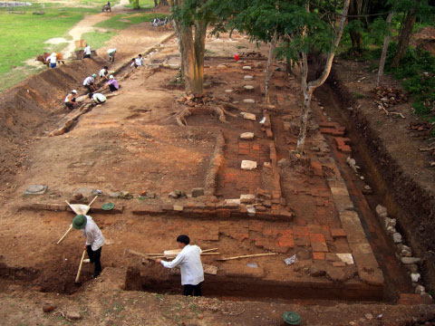 Cấp phép khai quật khảo cổ tại di tích Thành Quèn, TP Hà Nội - Ảnh 1.