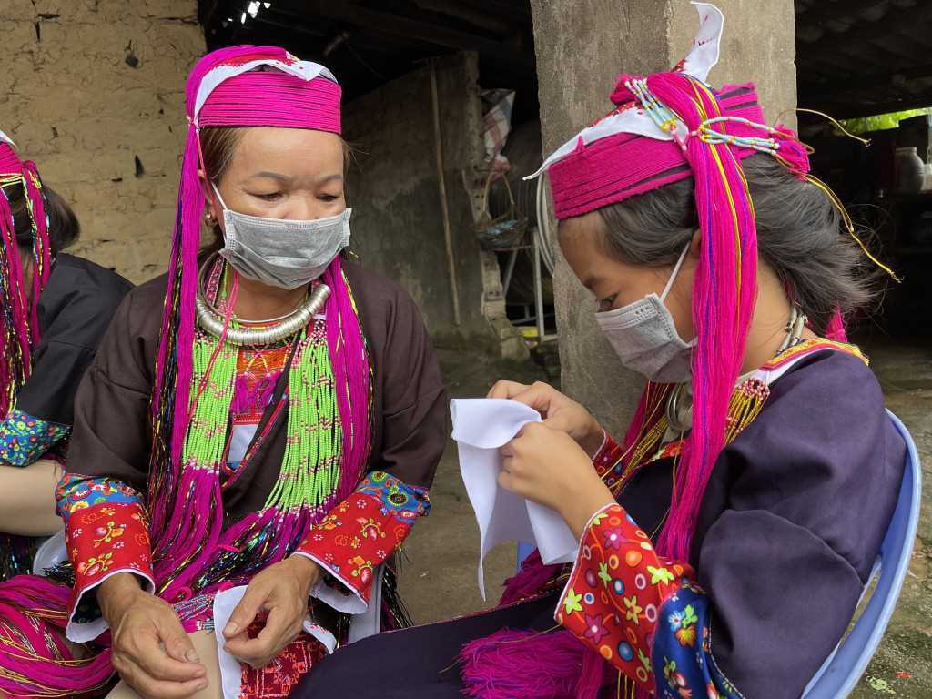 Quảng Ninh: Xây dựng đời sống văn hóa giàu bản sắc dân tộc - Ảnh 1.