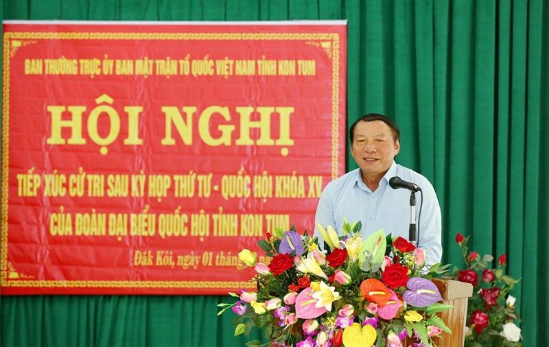 Tiếp xúc cử tri tại Kon Tum, Bộ trưởng Bộ VHTTDL Nguyễn Văn Hùng: Phải giữ cho bằng được văn hóa của đồng bào Xơ Đăng bản địa - Ảnh 9.