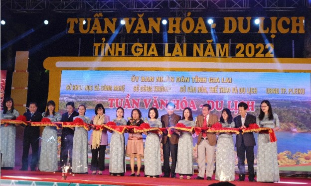 Khai mạc Tuần Văn hoá - Du lịch tỉnh Gia Lai - Ảnh 1.