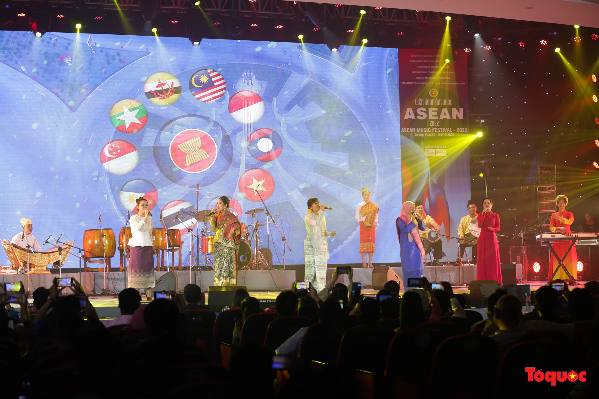Liên hoan Âm nhạc ASEAN - 2022: Thắt chặt thêm tình hữu nghị, đoàn kết và hợp tác toàn diện - Ảnh 2.