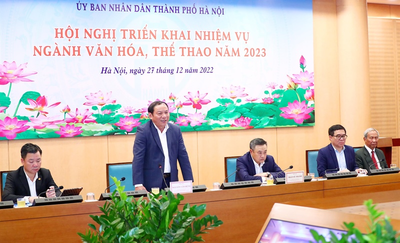 Bộ trưởng Nguyễn Văn Hùng:  Hà Nội đã đi trước, mở đường cho việc xây dựng ngành Công nghiệp văn hóa - Ảnh 1.