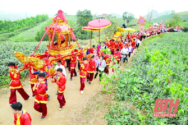 Thanh Hóa: Phát huy giá trị lễ hội truyền thống mùa xuân - Ảnh 1.