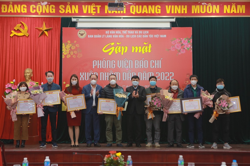 Làng Văn hóa – Du lịch các dân tộc Việt Nam gặp mặt báo chí Xuân Nhâm Dần 2022 - Ảnh 3.