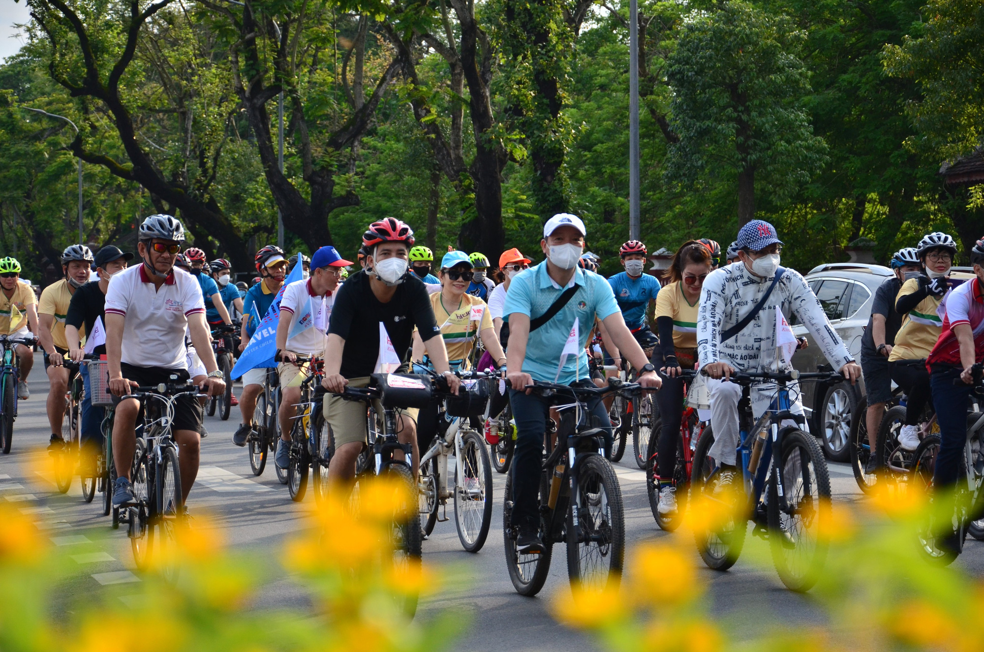 Người dân, du khách cùng đạp xe vì du lịch và môi trường - Ảnh 2.