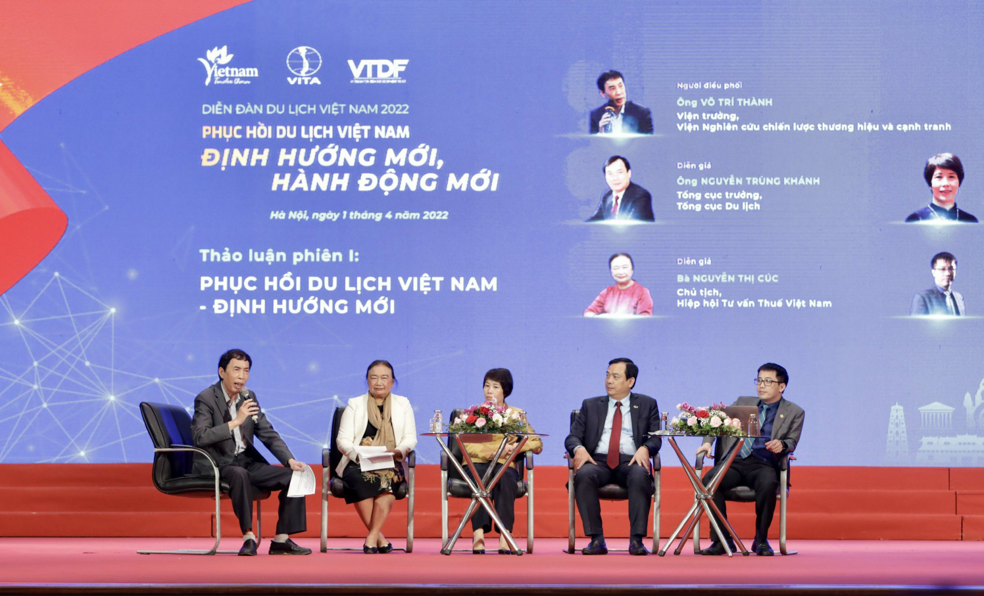 Thứ trưởng Đoàn Văn Việt: Tập trung vào các định hướng mới, hành động mới cho việc phục hồi và phát triển ngành du lịch Việt Nam - Ảnh 2.