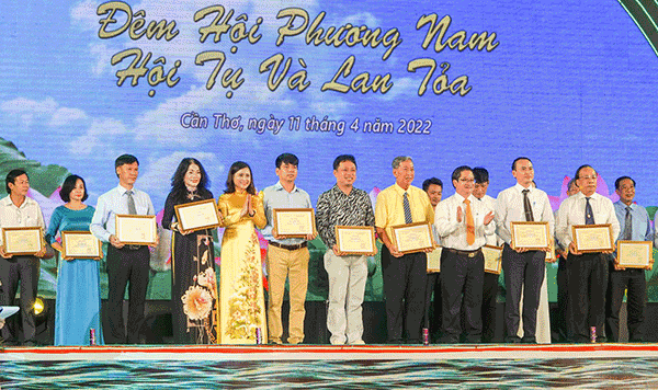 Tây Ninh đăng cai Liên hoan Đờn ca tài tử lần thứ IV - Ảnh 1.