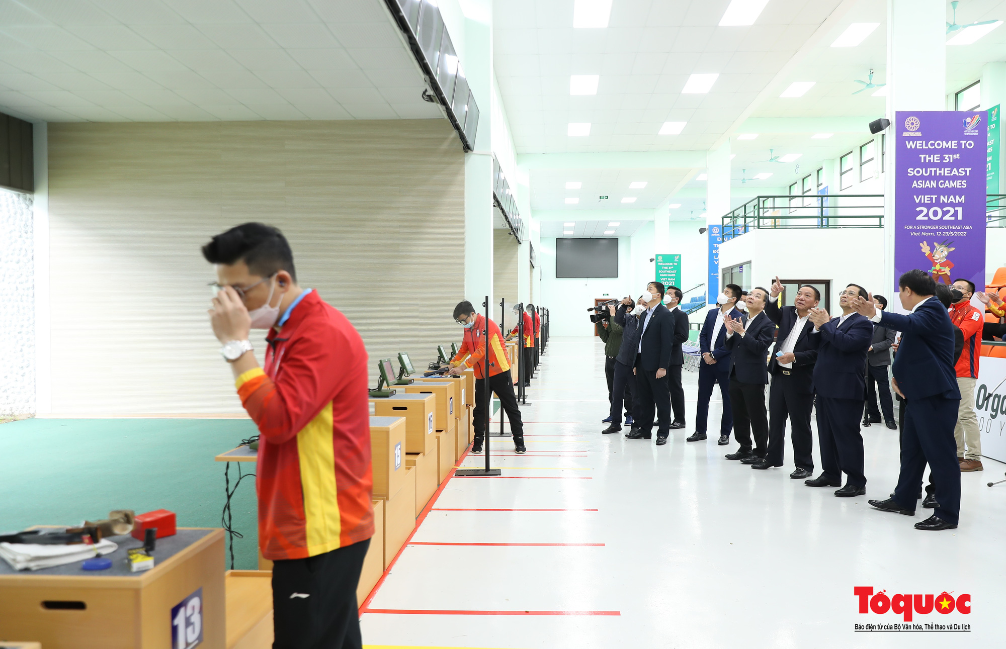 Thủ tướng thăm và động viên đoàn thể thao Việt Nam chuẩn bị SEA Games 31 - Ảnh 18.